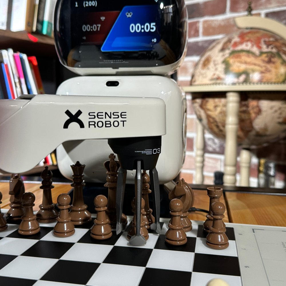 Шахматный робот «Chess»