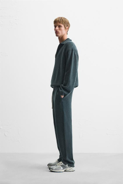 ZARA БРЮКИ-ДЖОГГЕРЫ ИЗ ТКАНИ С ЭФФЕКТОМ ПОТЕРТОСТИ, МОРСКОЙ СИНИЙ