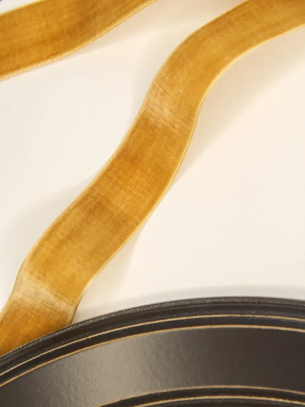 Зеркало настенное для прихожей 37 см