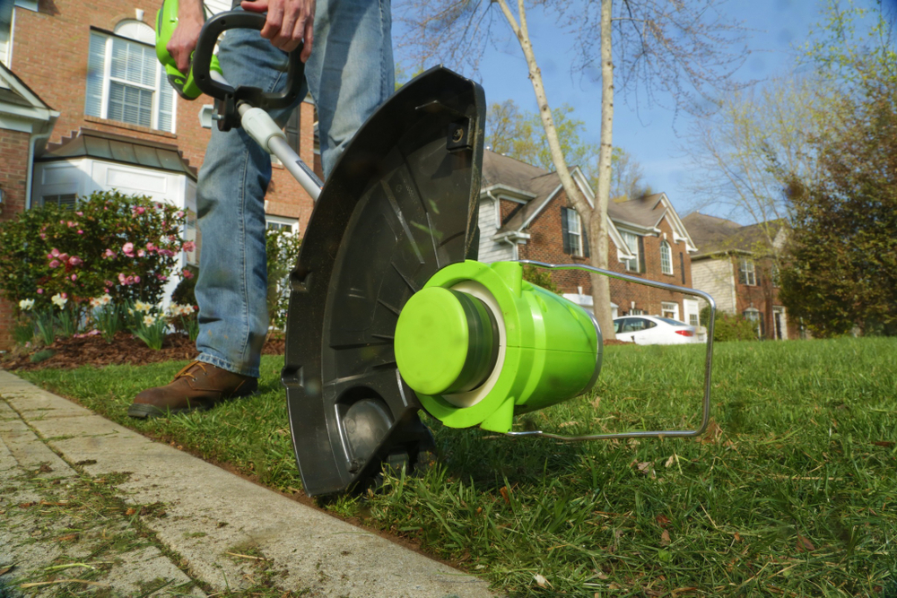 Триммер аккумуляторный Greenworks Арт. 1301507UB,  40 см, с 1хАКБ 4 Ач и ЗУ