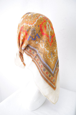 Платок осенний