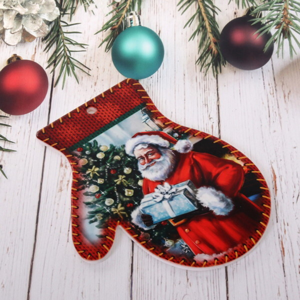 Подставка под горячее керамика «Варежка» 20*25см Дед Мороз с подарком