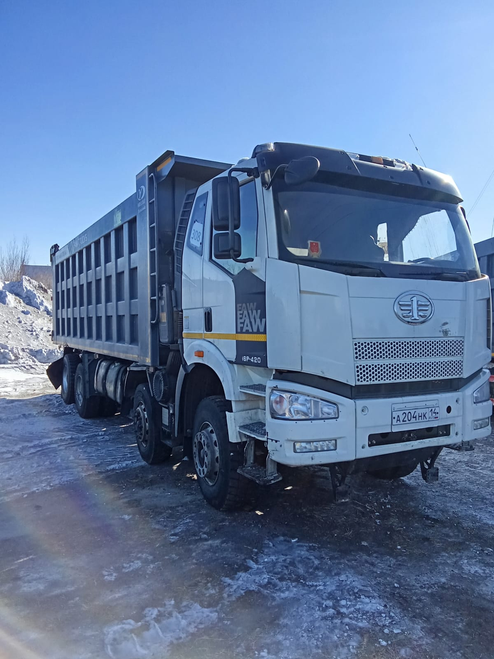FAW J6 8x4 Самосвал СА3310Р66K24T4E5 (Дизельный, 11,1 л, 420 л.с., МТ)