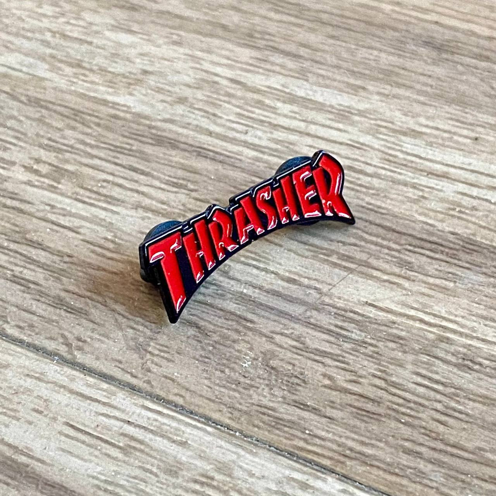 Значок Thrasher Logo Label Pin