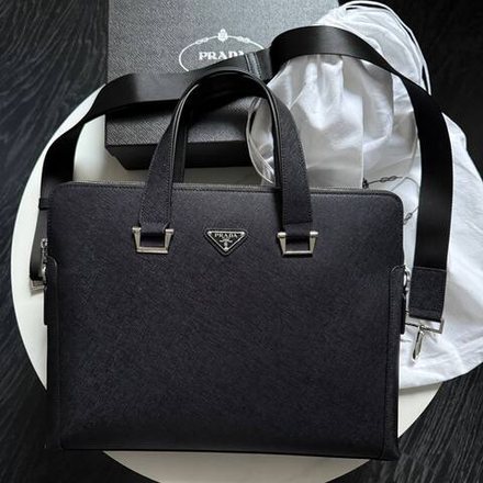 Деловая сумка Prada