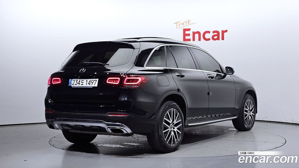 Mercedes-Benz GLC-Class X253 GLC300e 4MATIC (05.2021)