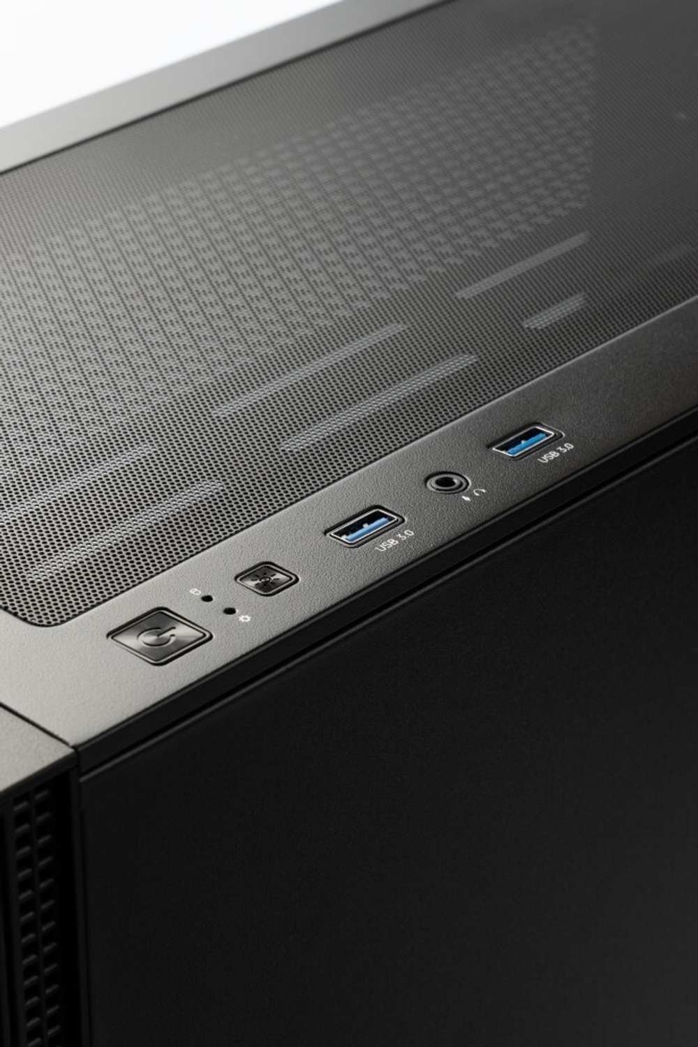Корпус eATX Eurocase M9 Plus