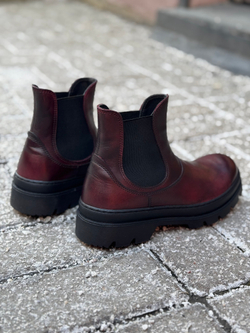 CHELSEA Magenta Black winter
