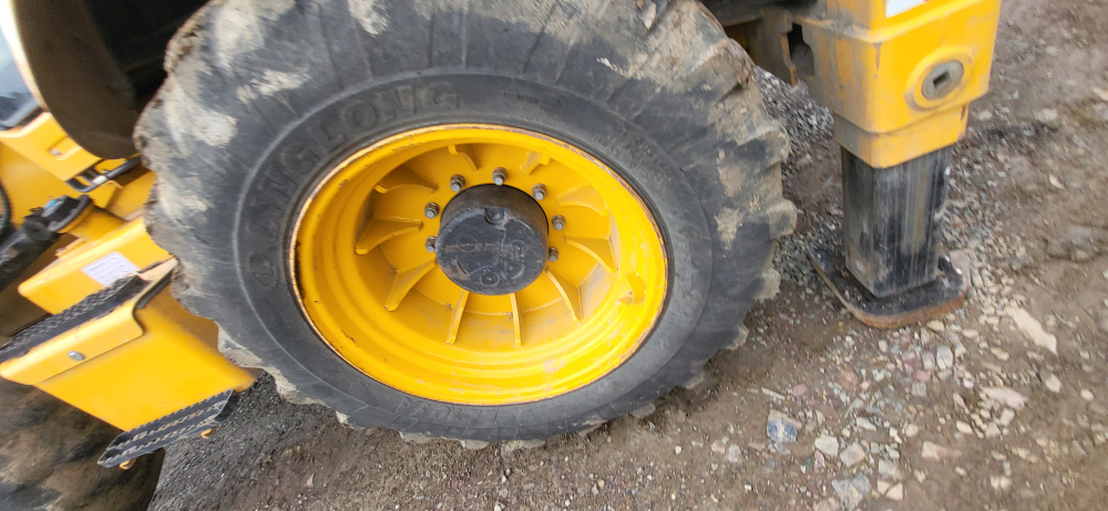 SHANMON 388 Экскаватор-погрузчик 388H (Дизельный, 4,8 л, 102 л.с., АТ)