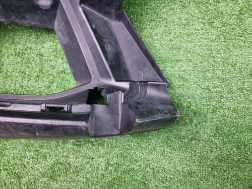 Кронштейн ПТФ правый BMW 5er G30 (20-23) M-paket