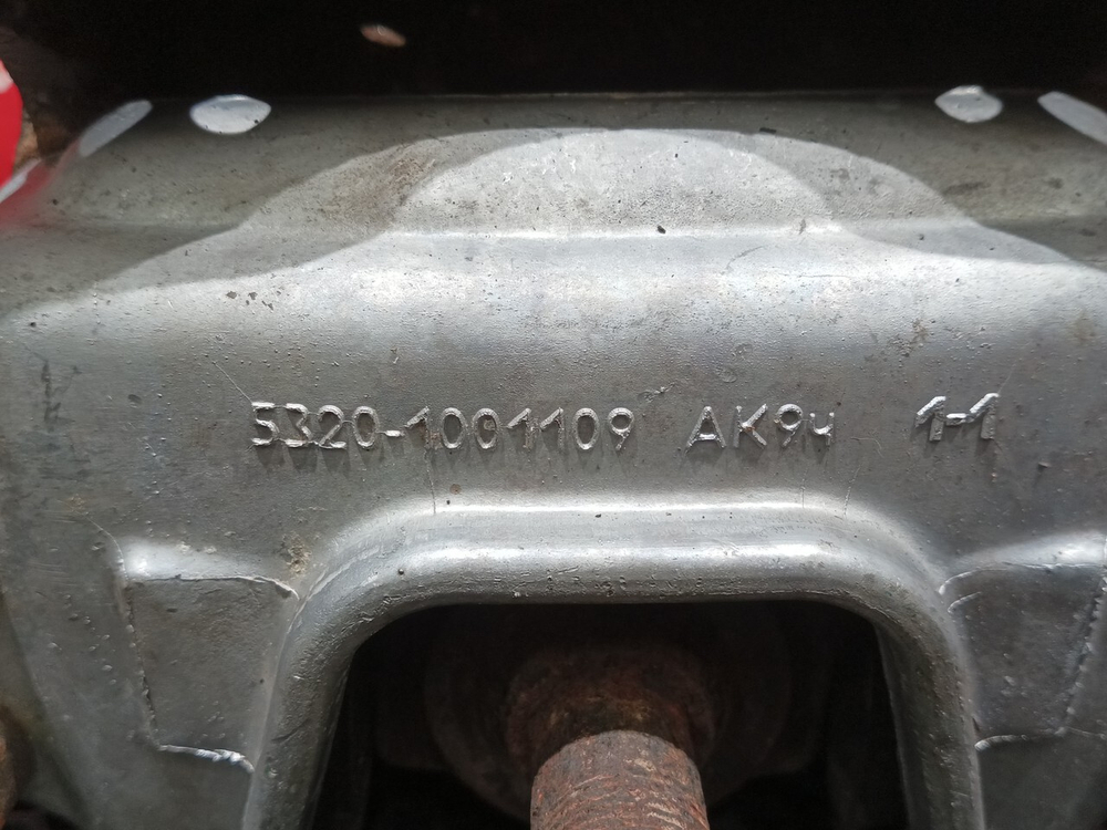 Подушка двигателя задняя