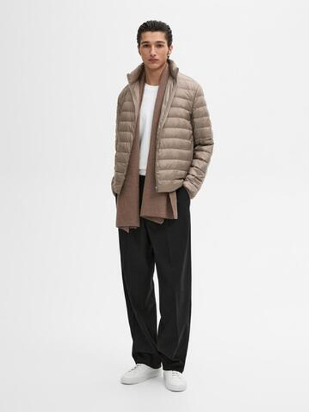 Massimo Dutti Легкий пуховик, бежевый