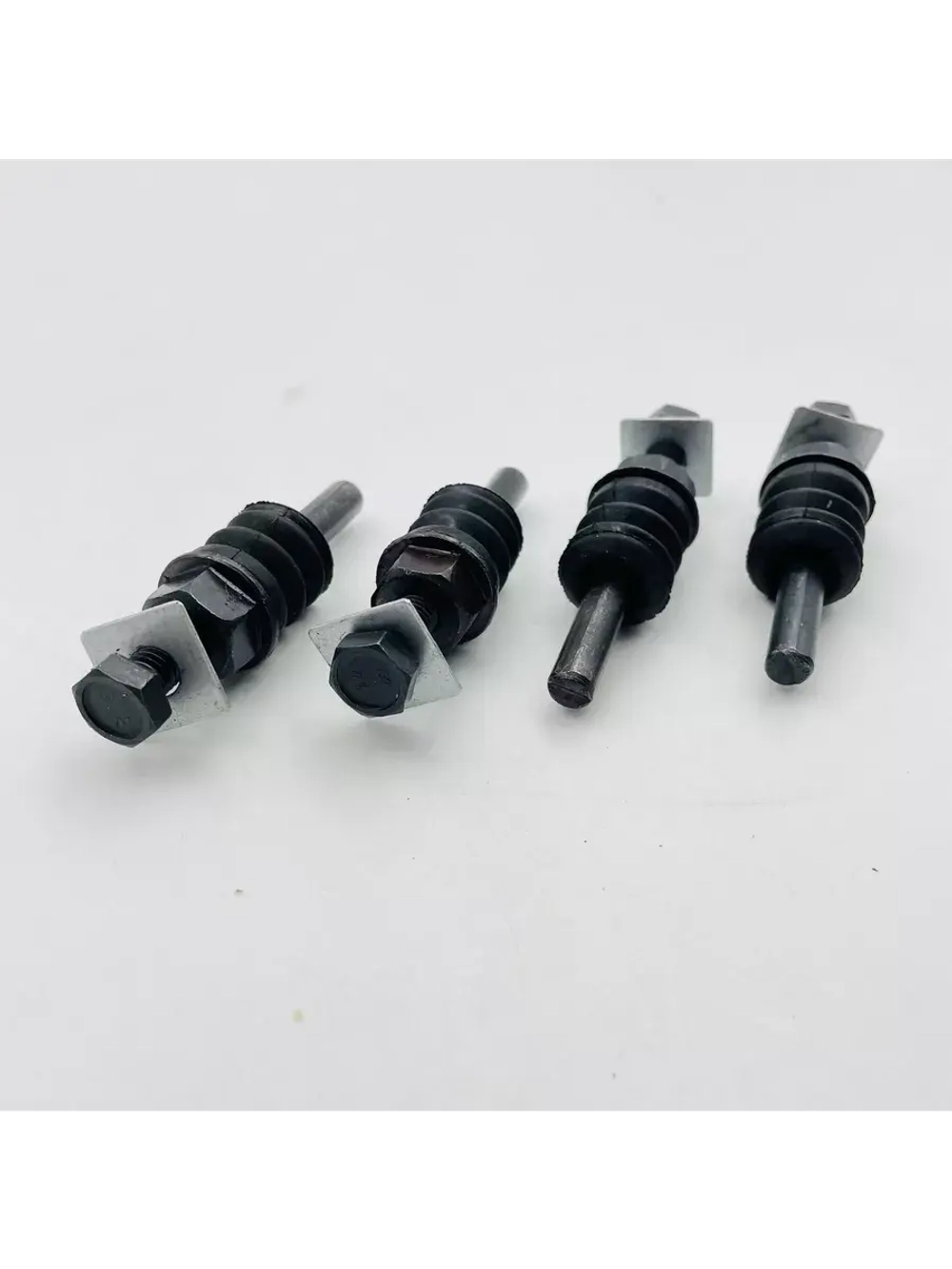 Палец направляющий суппорта ВАЗ 2108-15,1118,2190,2170  4 шт