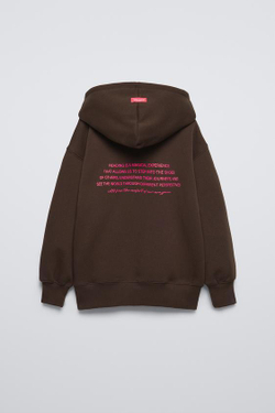 ZARA ХУДИ С ПОДКЛАДКОЙ И НАДПИСЬЮ, КОРИЧНЕВЫЙ