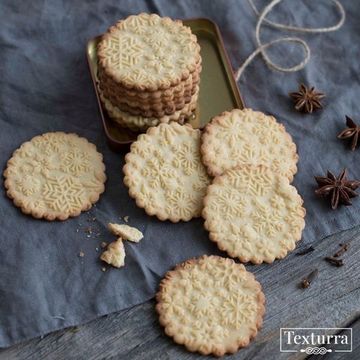 Скалка с узором Снежинки