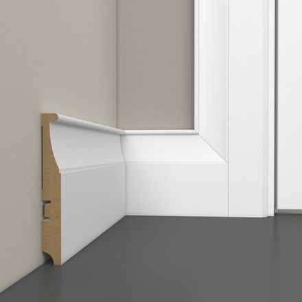 Напольный плинтус