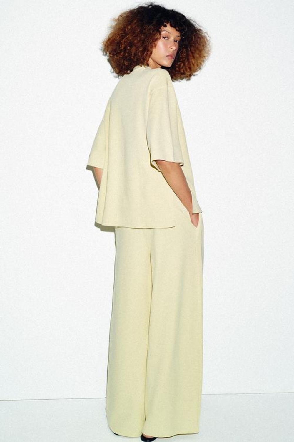 ZARA БРЮКИ ИЗ ИНТЕРЛОКА, СВЕТЛО-ЛАЙМОВЫЙ