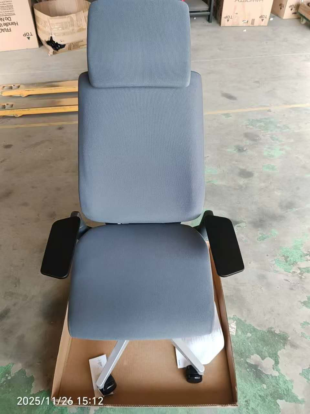 Steelcase Gesture Graphite с подголовником