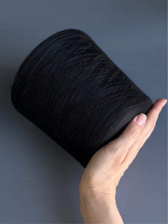 Пряжа Loro Piana Royal 2/58 (70% кашемир, 30% шелк), 2900 м/100 гр, черный