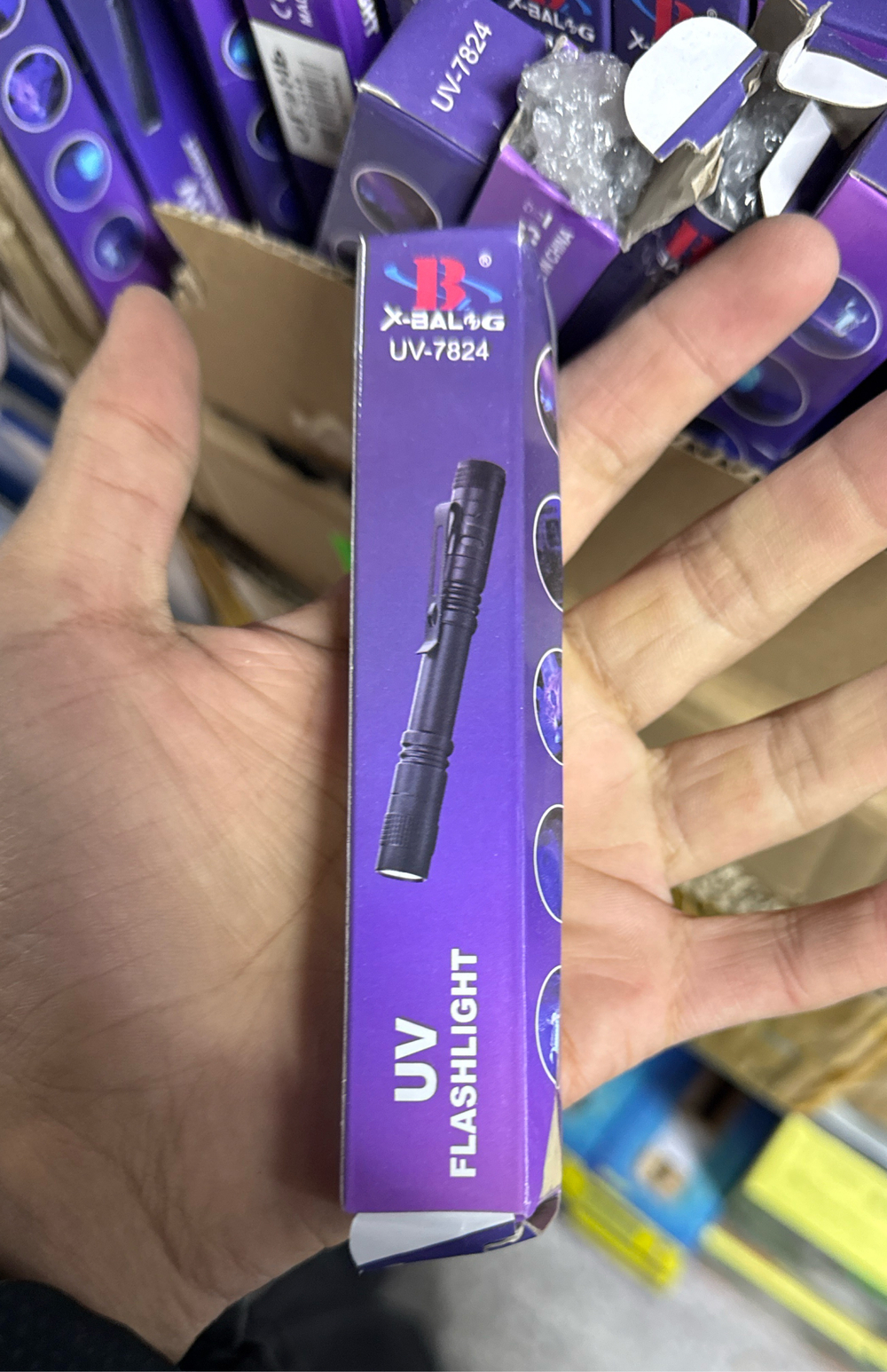 Светодиодный карманный фонарик-ручка с кнопочным выключателем HYD-702A или 2118