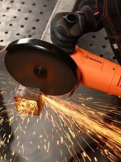 Болгарка УШМ-230/2300 Вихрь 2300 Вт, 230мм, 6000 об/ мин, болгарка 230мм