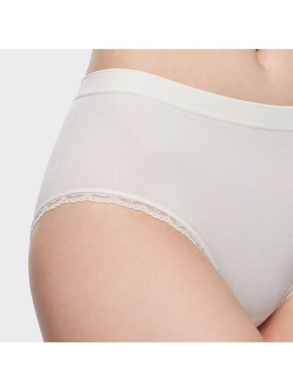 Трусы женские