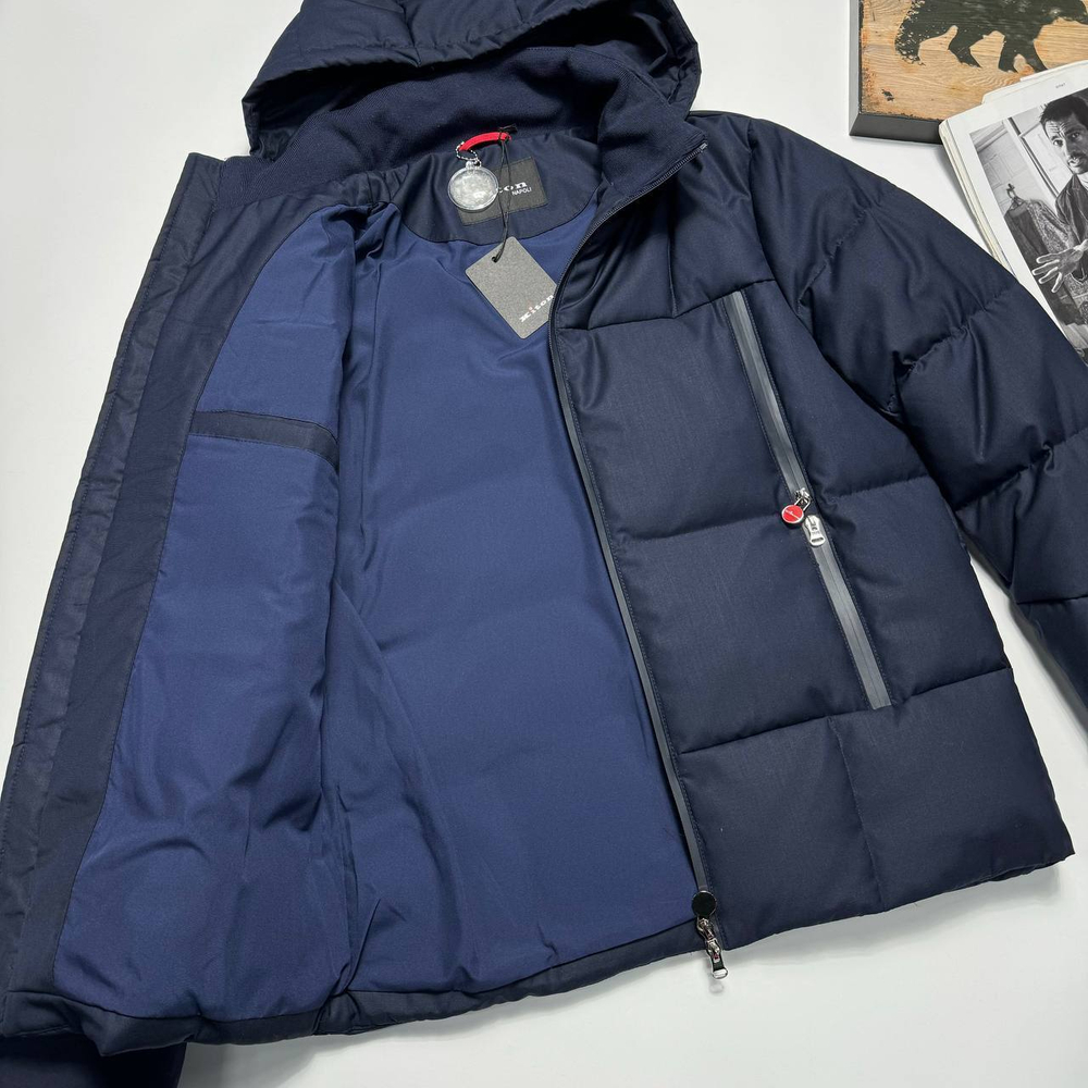 Пуховик Kiton
