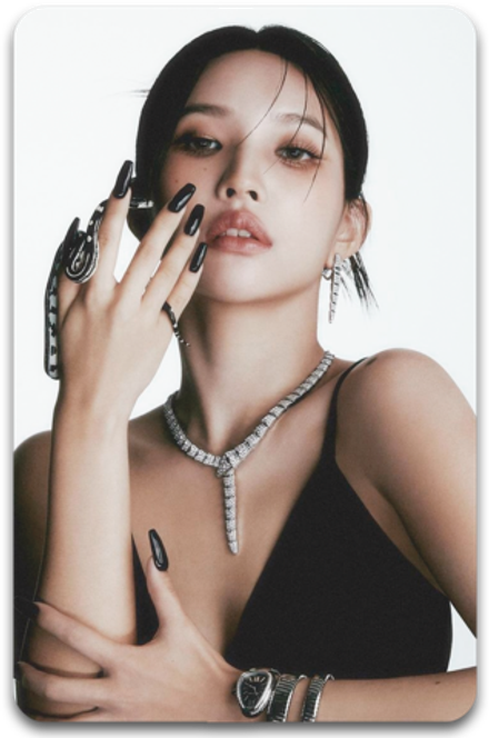 Карта #401 / Soyeon (I-dle)