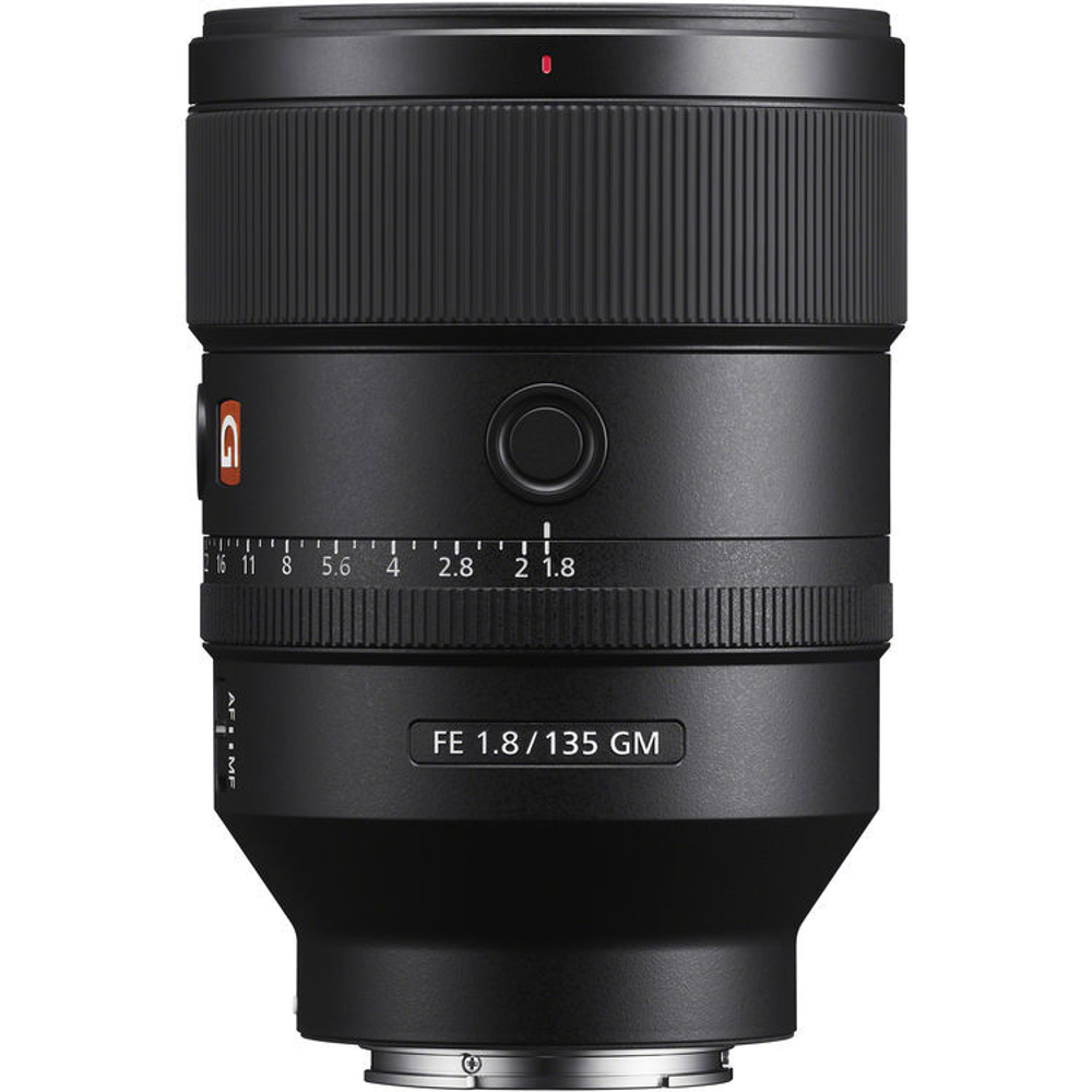 Sony FE 135mm f/1.8 GM