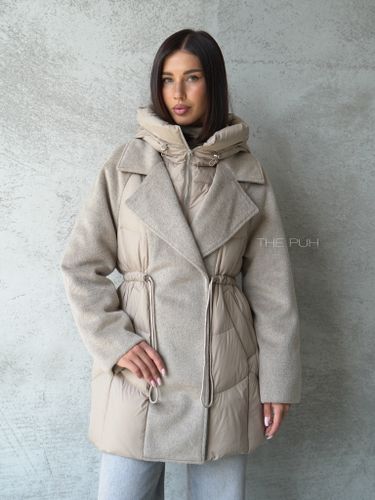 Бежевый комбинированный пуховик-пальто на кулиске