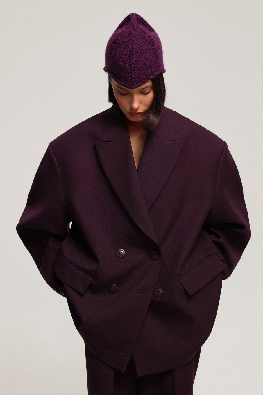 Жакет с защипами на спине