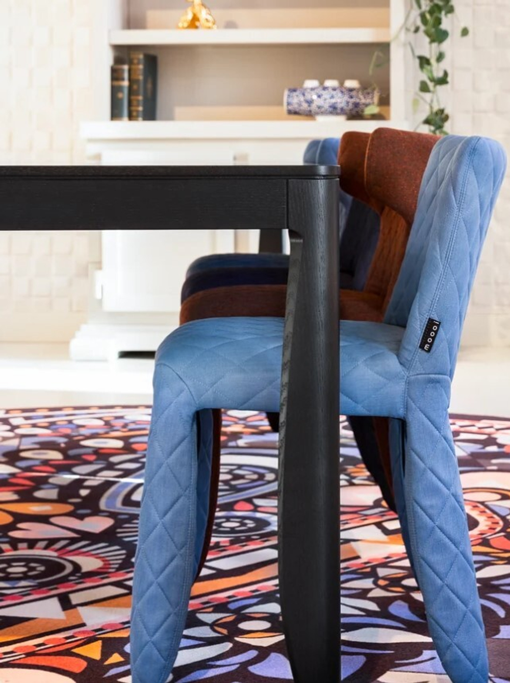 Кресло Diamond Arms MOOOI сталь/пена/ткань 560х400х800h коллекция Monster