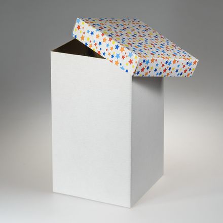 Коробка подарочная большая