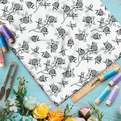 Ткань флис эскиз клевера на белом фоне