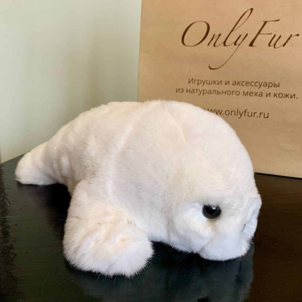 белёк из меха рекс