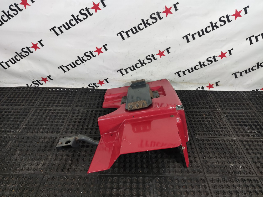 Крыло переднее левое задняя часть