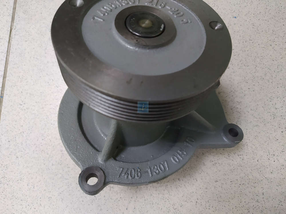 Насос водяной 740.50-1307010