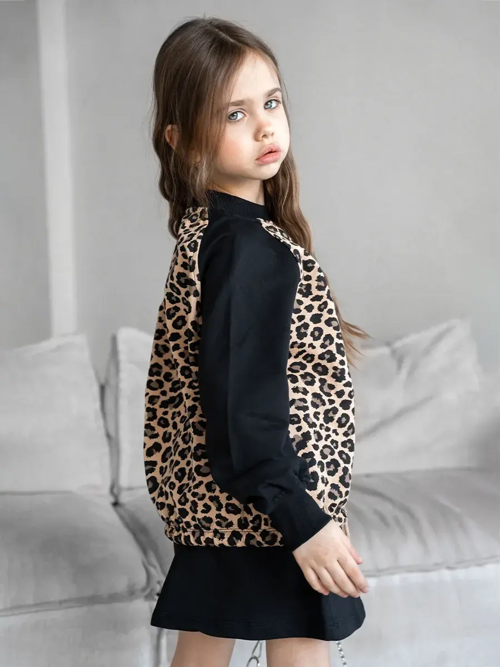 Костюм для девочки с юбкой леопардовый