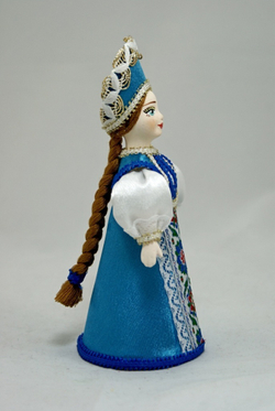 Кукла интерьерная. Девушка в традиционном русском костюме.