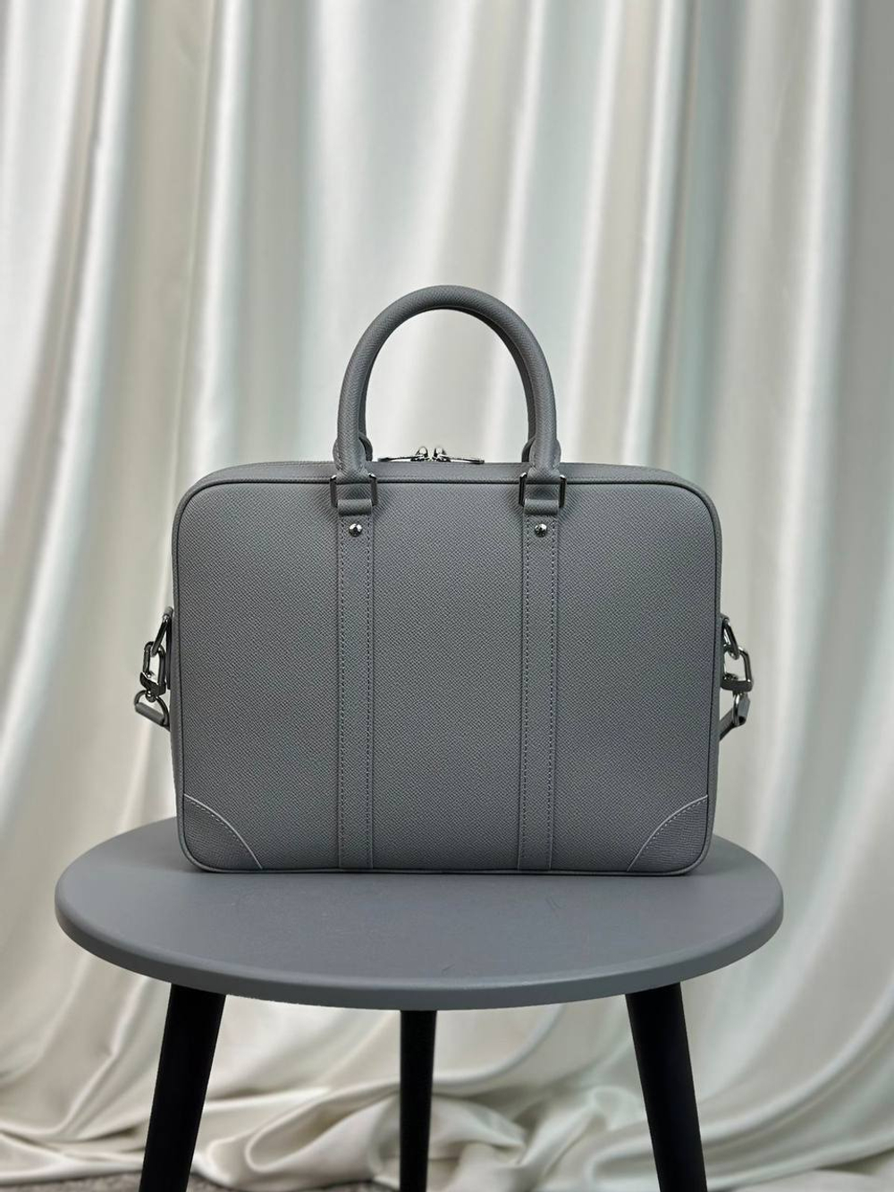 Портфель Louis Vuitton, арт. 461750176