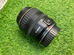 Canon EF 28-105mm 3.5-4.5 USM
