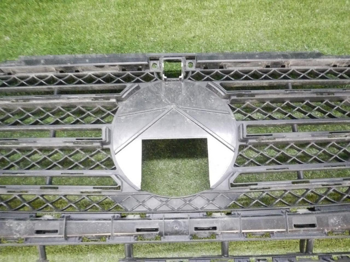 Решетка радиатора Mercedes G W463 (2018-н.в.)