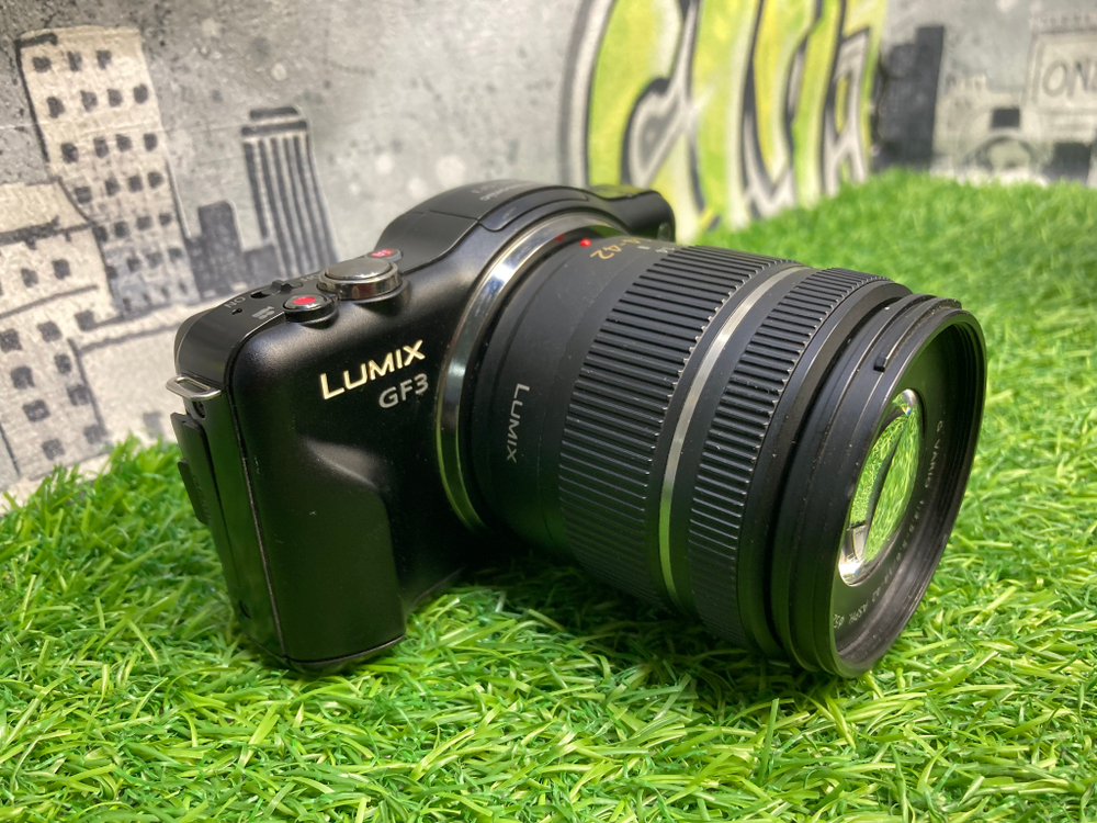 Panasonic Lumix DMC-GF3 Kit 14-42mm G Vario