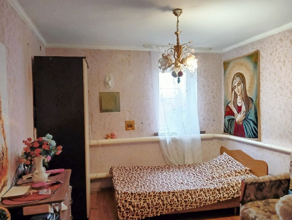 Уютный дом в небольшом хуторе, на берегу реки