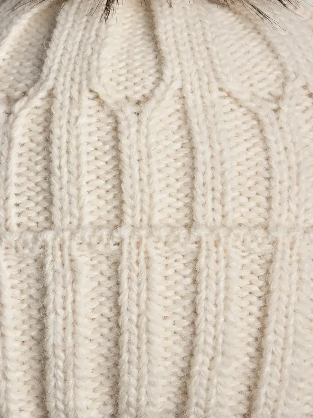 Шапка зимняя детская на завязках и снуд