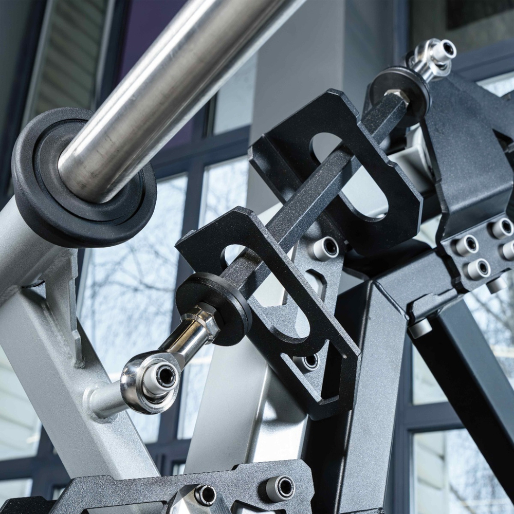 Y905ZAM Жим от груди