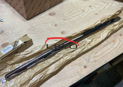 Молдинг переднего бампера Executive Lounge PZ321-60219 PZ32160219