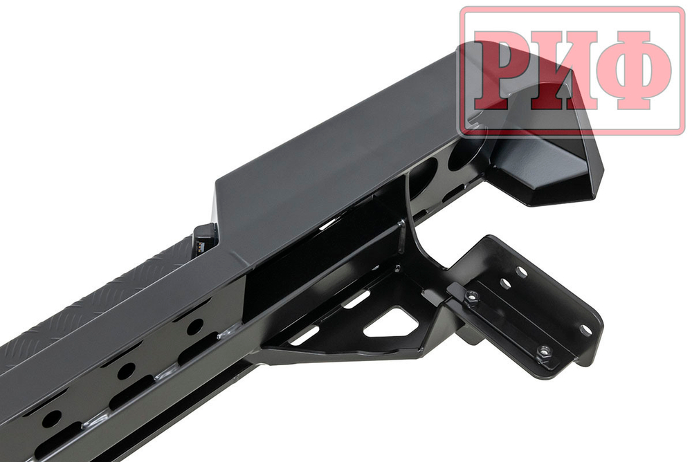 Бампер силовой задний Isuzu D-MAX (2012-2021) с квадратом под фаркоп и фонарями, стандарт