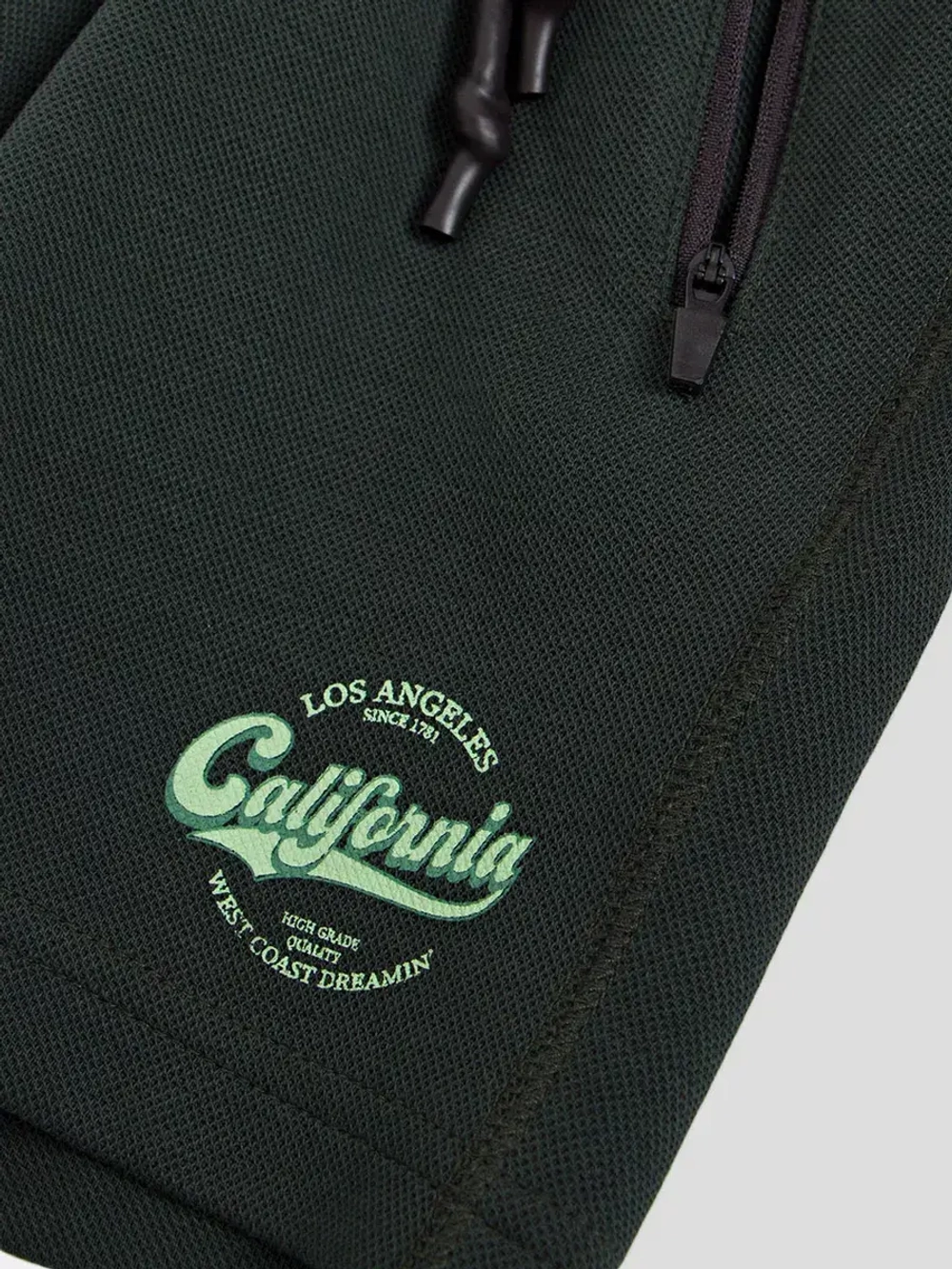 Летний костюм для мальчика в садик