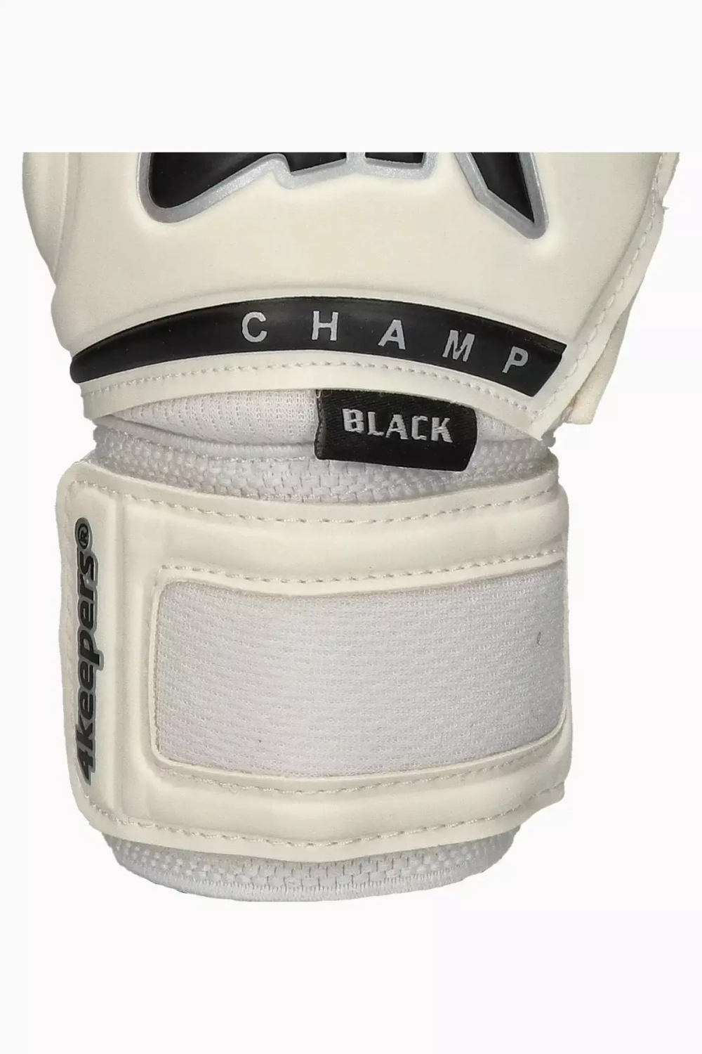 Вратарские перчатки 4keepers Champ Black RF2G - белый